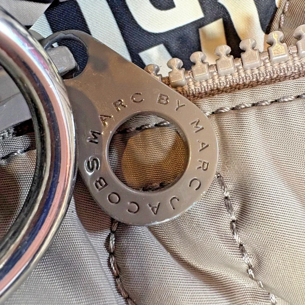 Marc Jacobs marc by